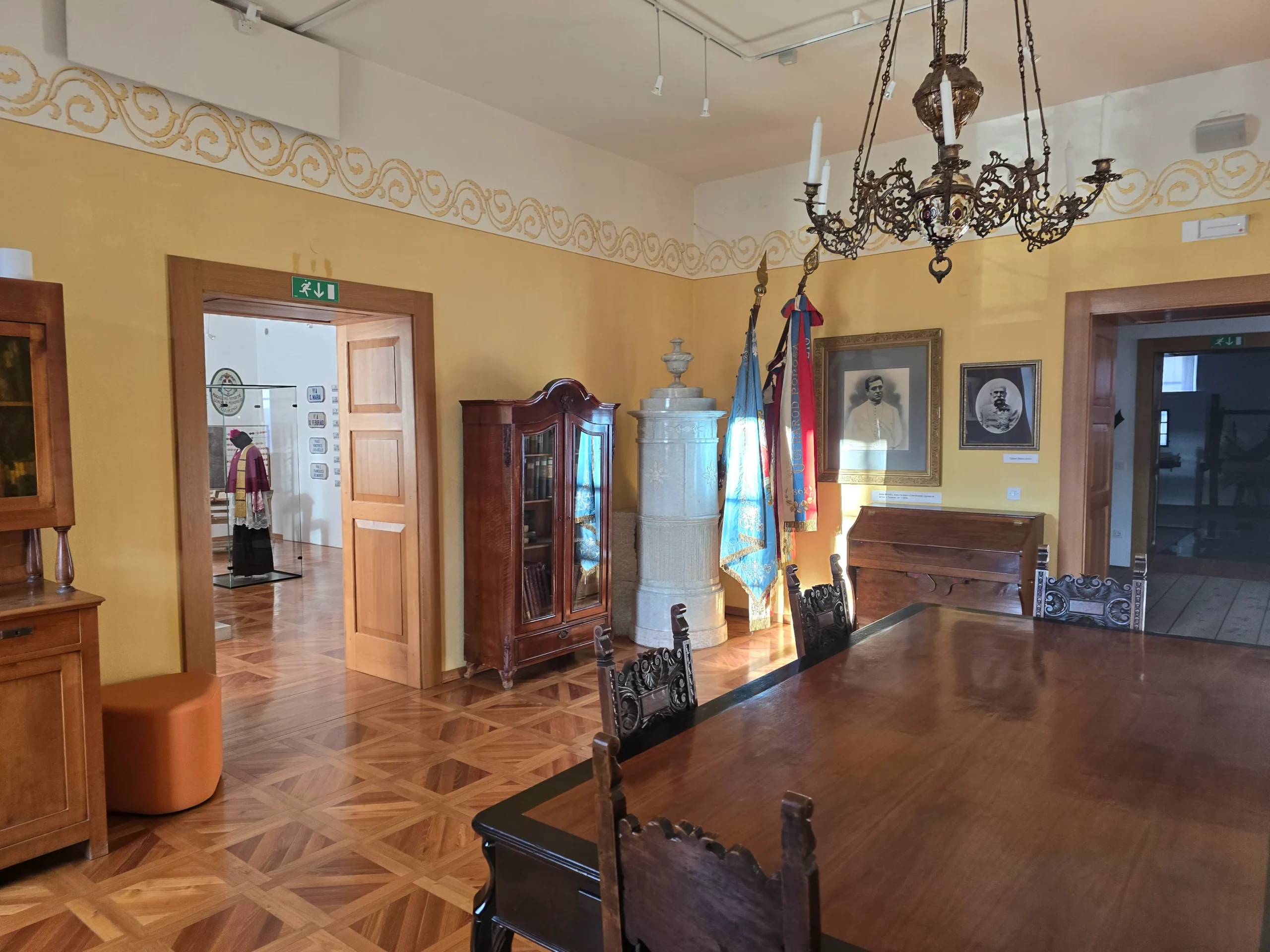 Coronini mansion Soča valley living room