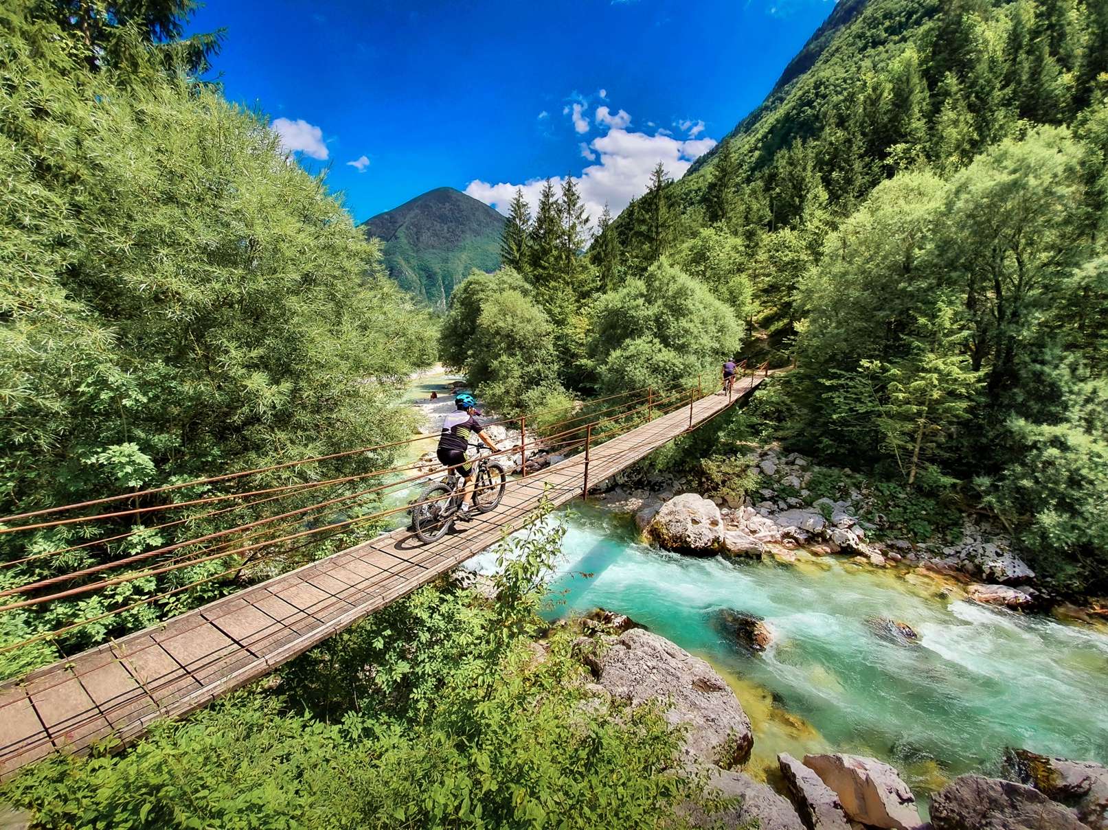 rent Ebike in soca valley